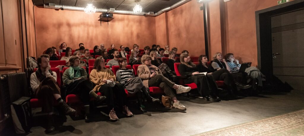Paul Rieth presenting audience design framework to documentary filmmakers at RPFF Riga